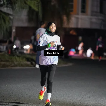 Runner Photo 7749019