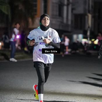 Runner Photo 7749026