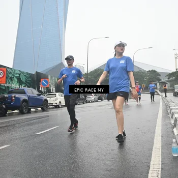 Runner Photo 7749029
