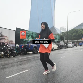 Runner Photo 7749032