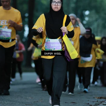 Runner Photo 7749036