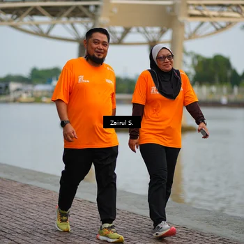 Runner Photo 7749040