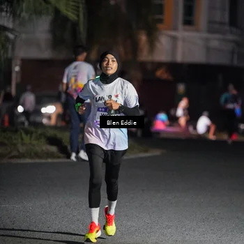 Runner Photo 7749047