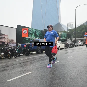 Runner Photo 7749050