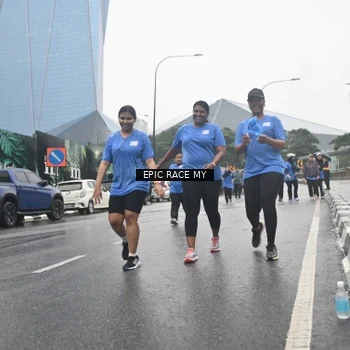 Runner Photo 7749061