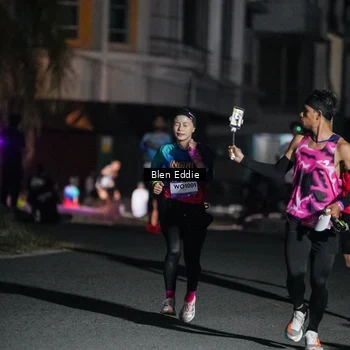 Runner Photo 7749093