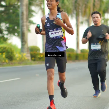 Runner Photo 7749103