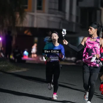 Runner Photo 7749106