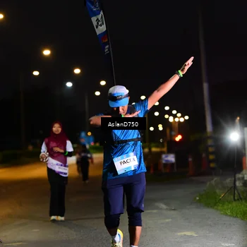 Runner Photo 7749133