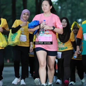 Runner Photo 7749136