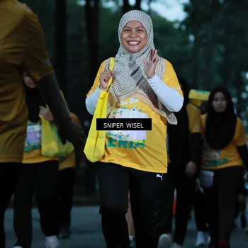 Runner Photo 7749144
