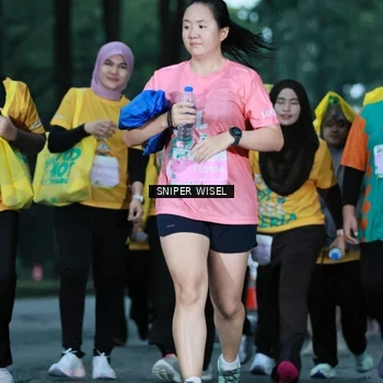 Runner Photo 7749154