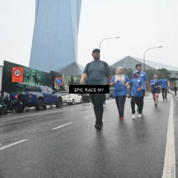 Runner Photo 7749161
