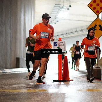 Runner Photo 7749203