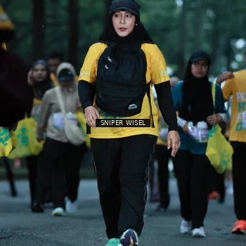 Runner Photo 7749213