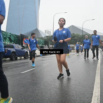 Runner Photo 7749216