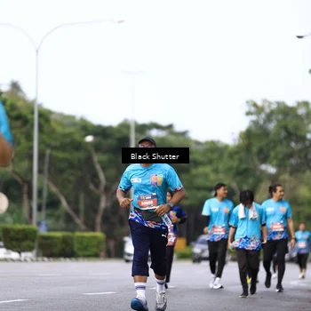 Runner Photo 7749218