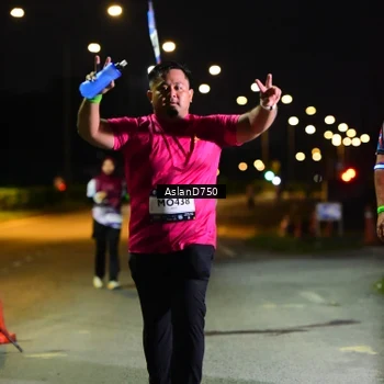 Runner Photo 7749239