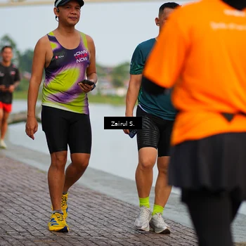 Runner Photo 7749248