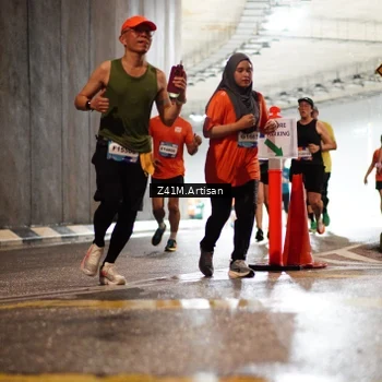 Runner Photo 7749250