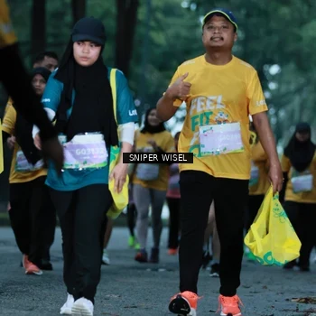 Runner Photo 7749251