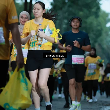 Runner Photo 7749255