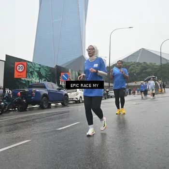 Runner Photo 7749260
