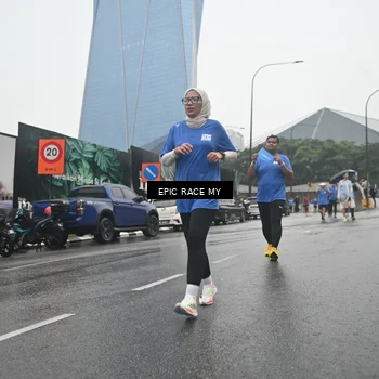 Runner Photo 7749267