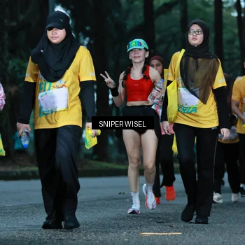 Runner Photo 7749277