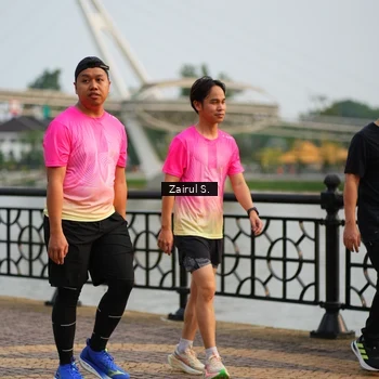 Runner Photo 7749280