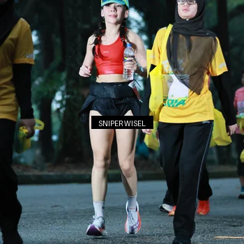 Runner Photo 7749287