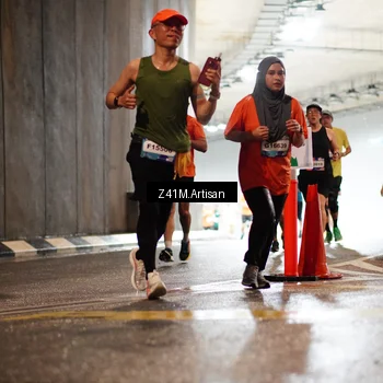 Runner Photo 7749289