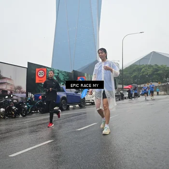 Runner Photo 7749294