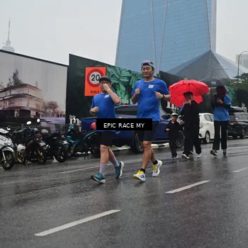 Runner Photo 7749301