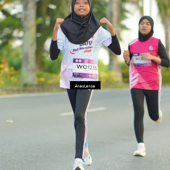 Runner Photo 7749304