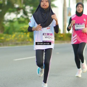 Runner Photo 7749307
