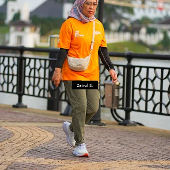 Runner Photo 7749316