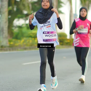 Runner Photo 7749320