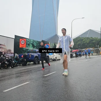 Runner Photo 7749325