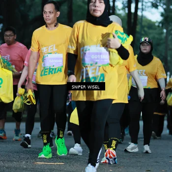 Runner Photo 7749336