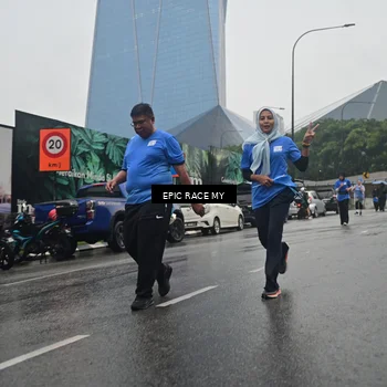 Runner Photo 7749346