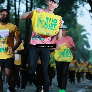Runner Photo 7749349