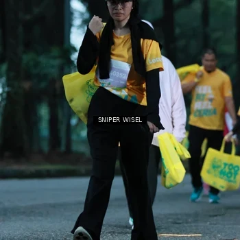Runner Photo 7749359