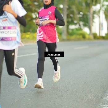 Runner Photo 7749379