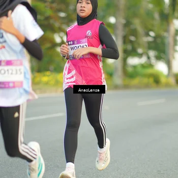 Runner Photo 7749380