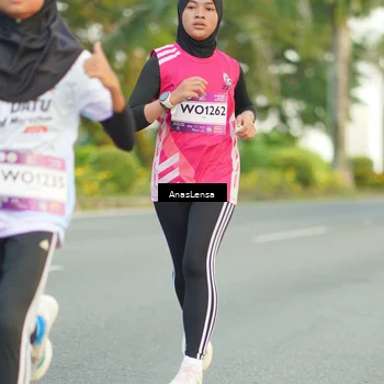 Runner Photo 7749389