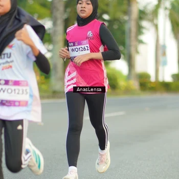 Runner Photo 7749400