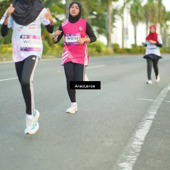 Runner Photo 7749405