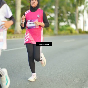 Runner Photo 7749407