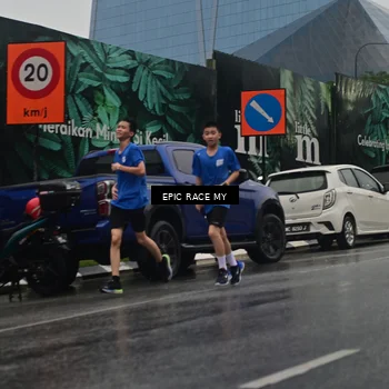 Runner Photo 7749408